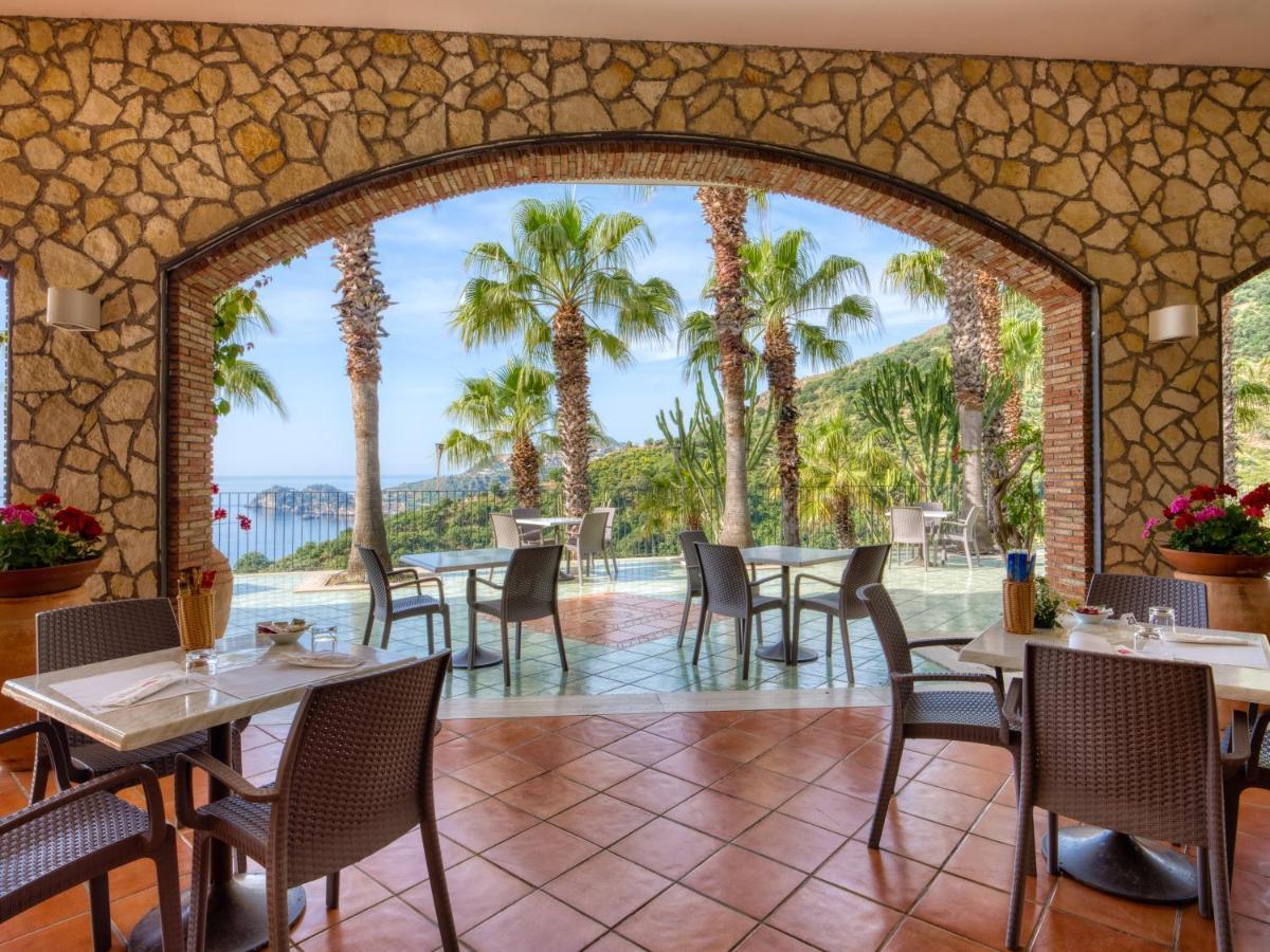 Hotel Olimpo Le Terrazze Letojanni Luaran gambar