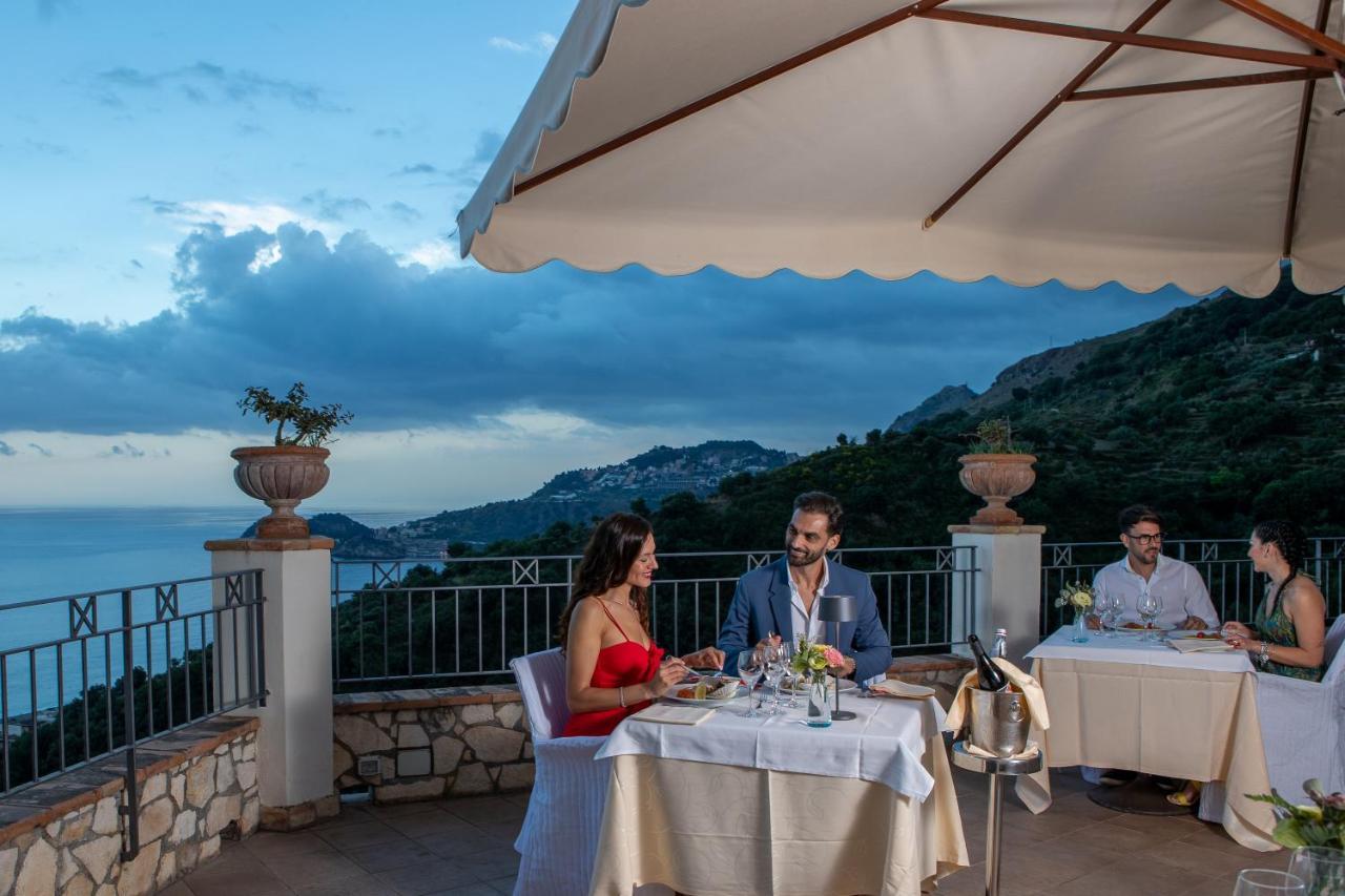 Hotel Olimpo Le Terrazze Letojanni Luaran gambar