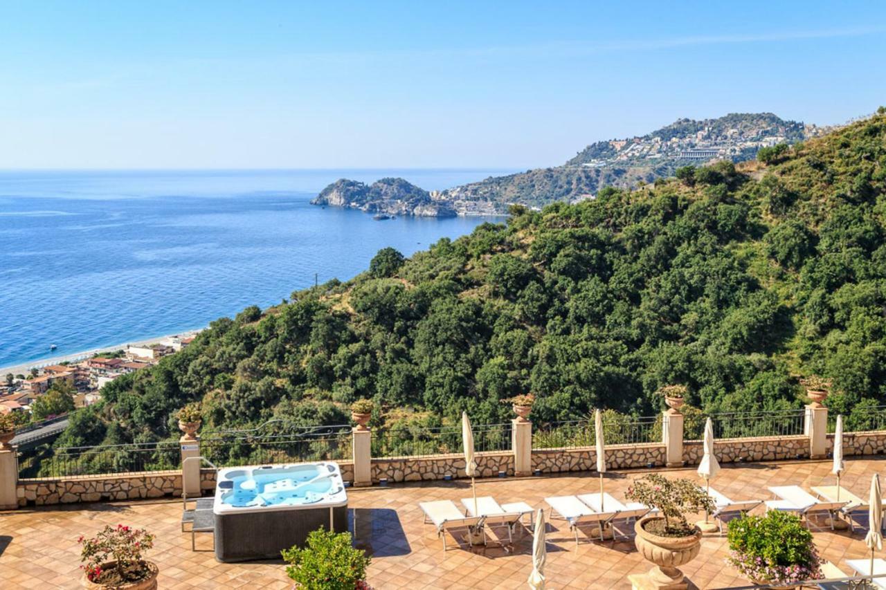 Hotel Olimpo Le Terrazze Letojanni Luaran gambar